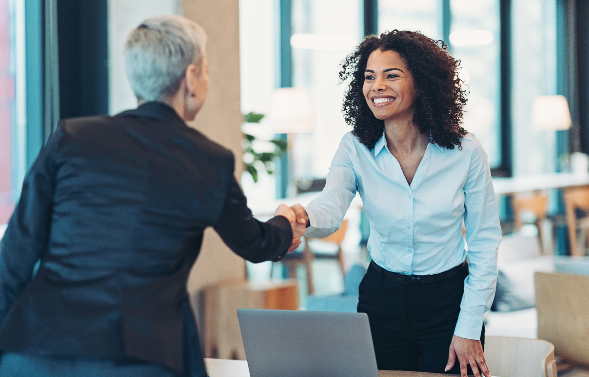 Should You Hire Licensed-Only Agents for Your Insurance Agency?